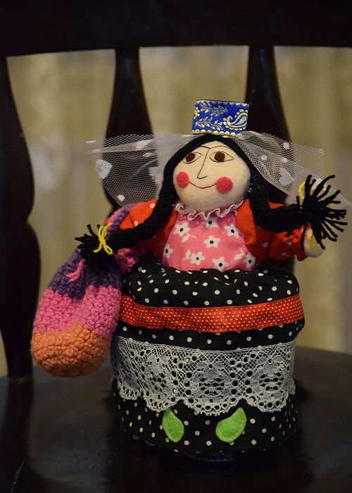 عروسک دست‌دوز خاله‌نوروز و عمونوروز